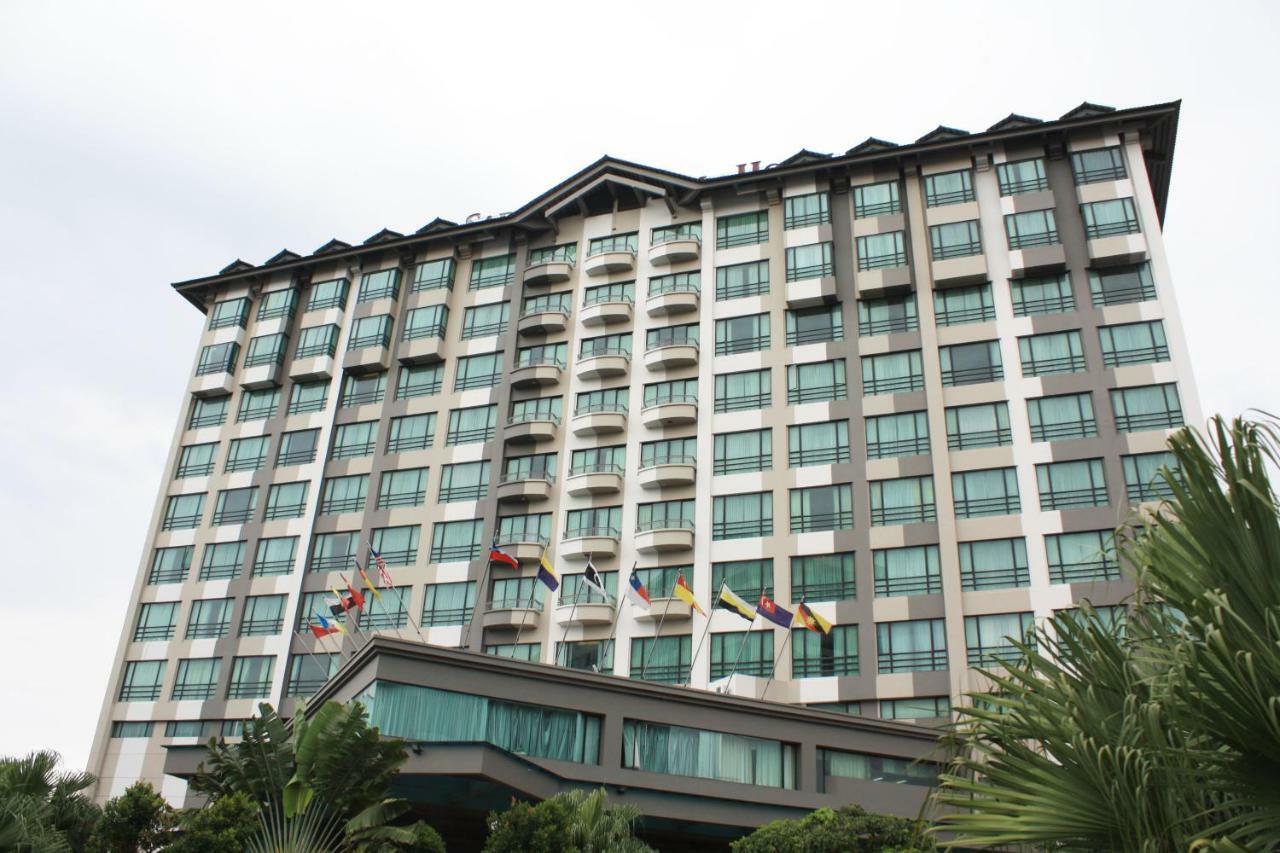 Sabah Oriental Hotel Κότα Κιναμπαλού Εξωτερικό φωτογραφία