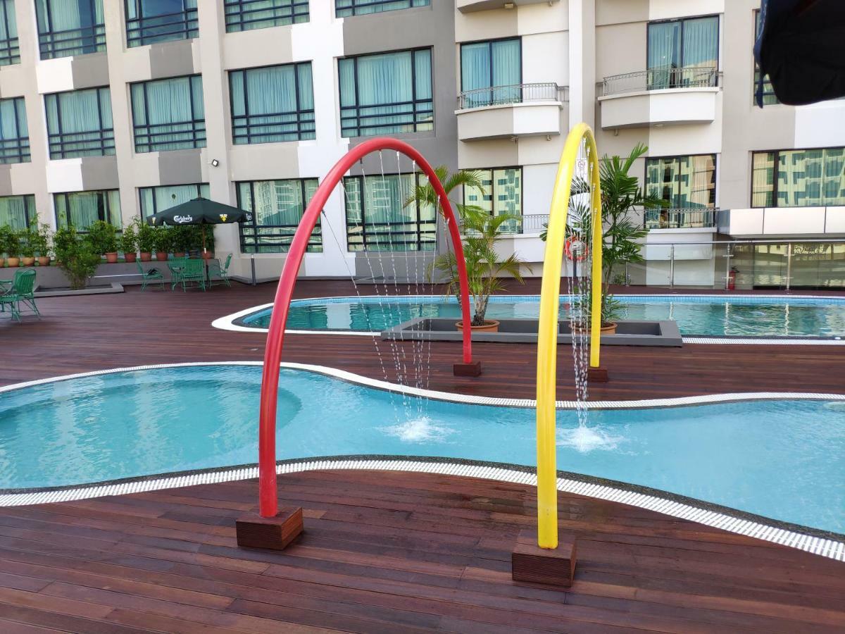 Sabah Oriental Hotel Κότα Κιναμπαλού Εξωτερικό φωτογραφία